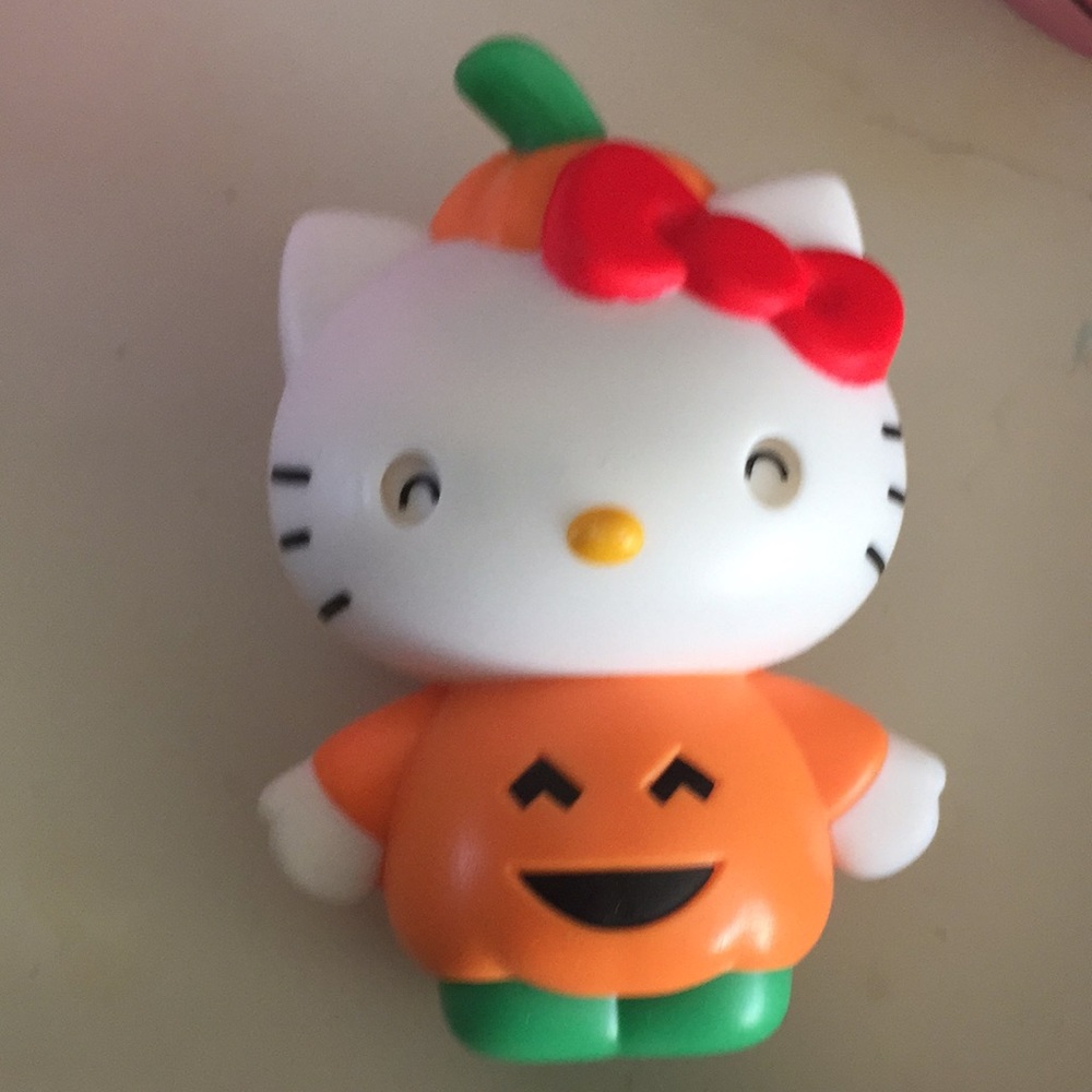 Hello Kitty bundle - Picture 5 of 8